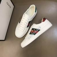 Men Gucci shoes 252